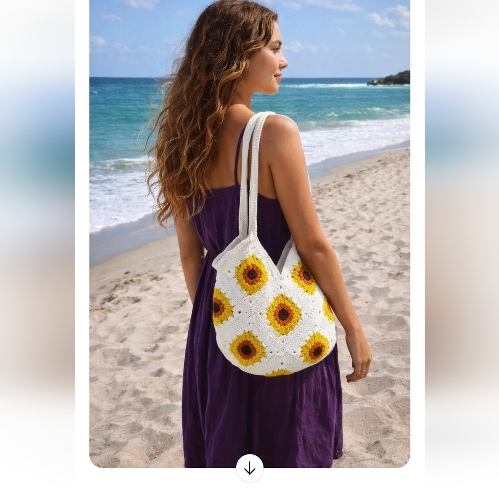 Handmade Crochet Women's Sunflower Design Shoulder Bag